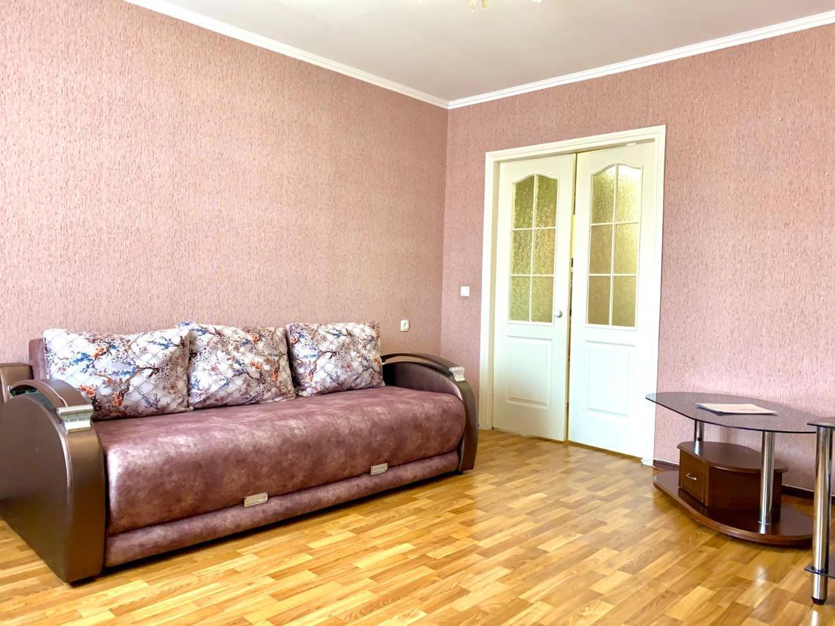Apartpoltava Центр Полтави, Простора Та Зручна Квартира Біля Пует, 2-Окремі Кімнати, Звітна Документація Для Відрядження 외부 사진
