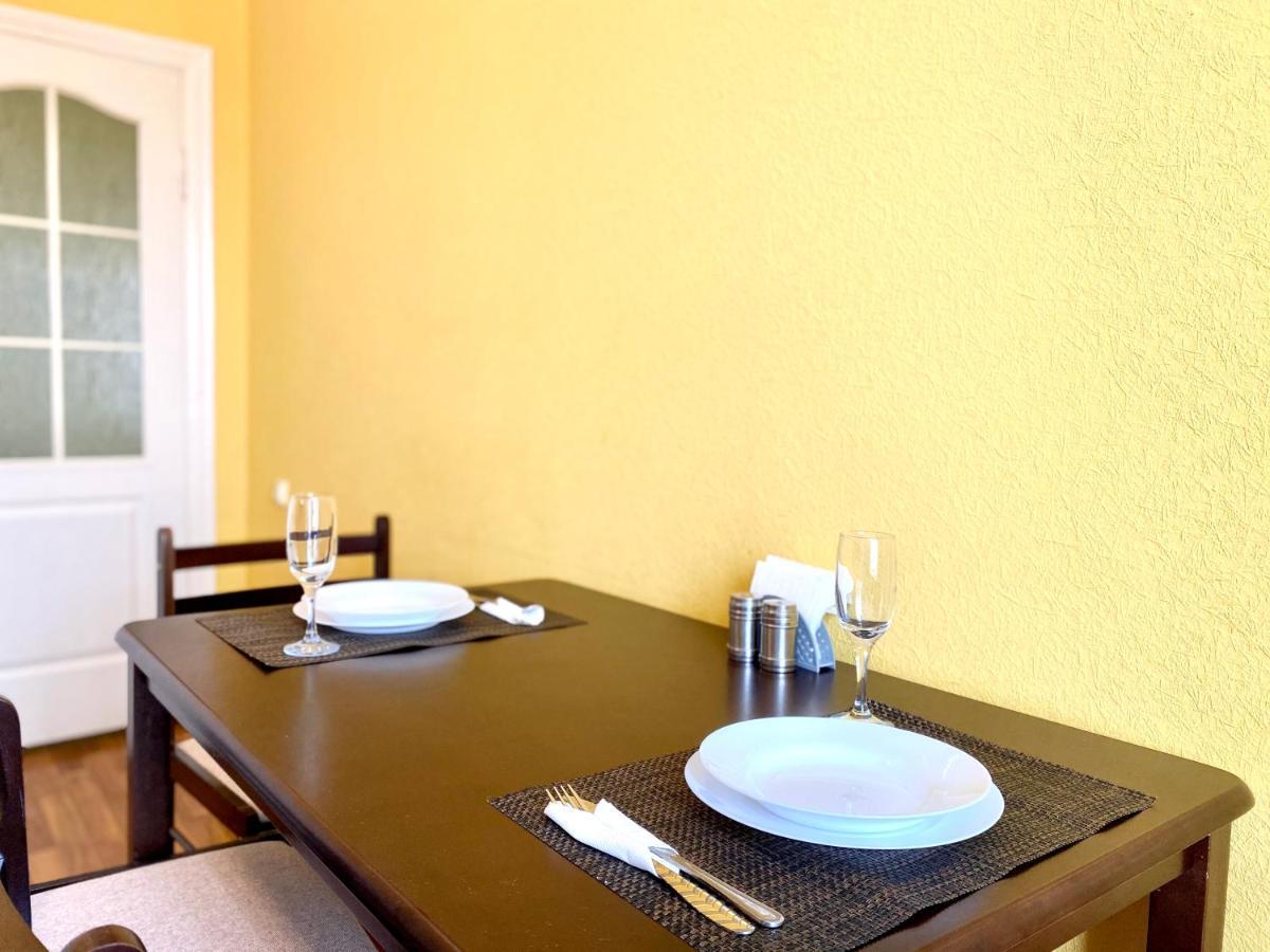 Apartpoltava Центр Полтави, Простора Та Зручна Квартира Біля Пует, 2-Окремі Кімнати, Звітна Документація Для Відрядження 외부 사진